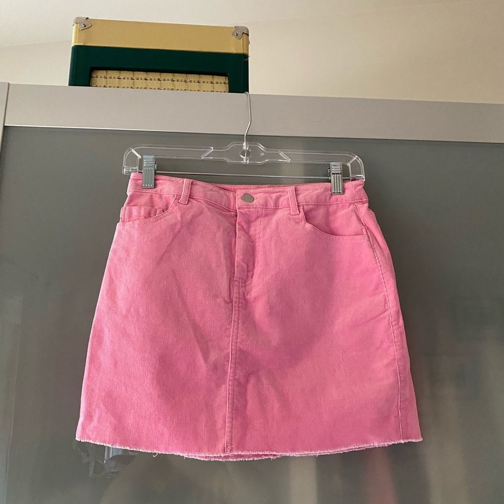 Forever 21 pink mini skirt